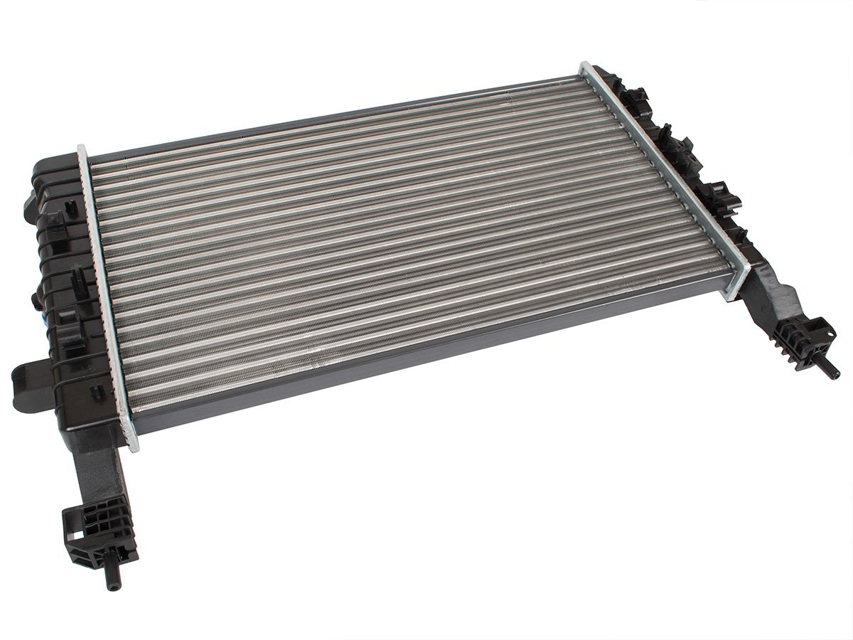 Opel Meriva A 03-10 1,6 BENZYNA chłodnica wody