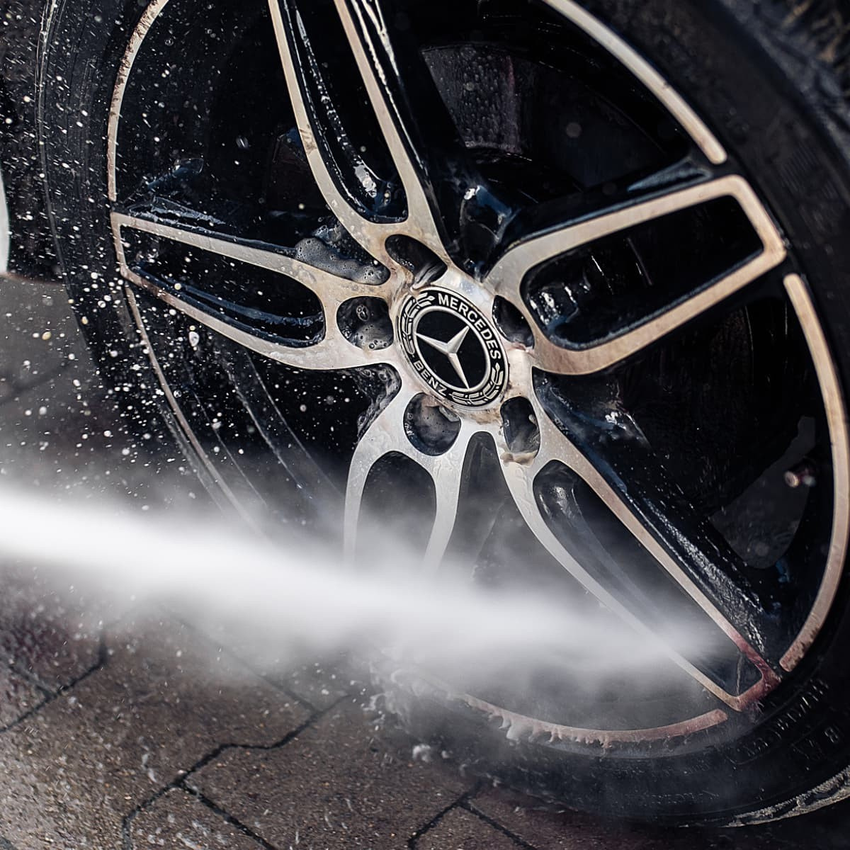 Płyn do felg K2 ROTON 700ml "krwawa felga" G167