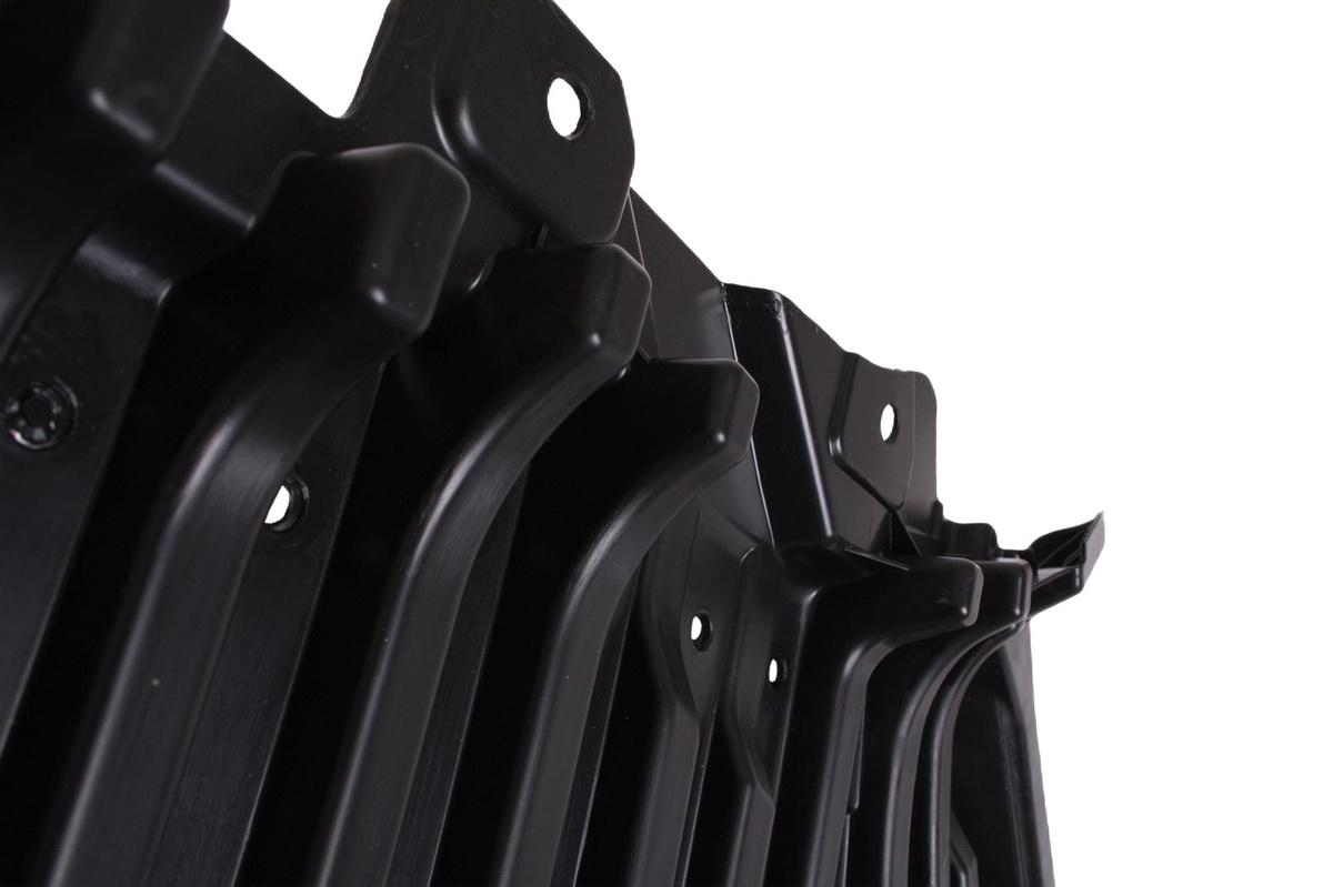 Mercedes KLASA C W205 S205 C205 A205 2014- osłona pod zderzak