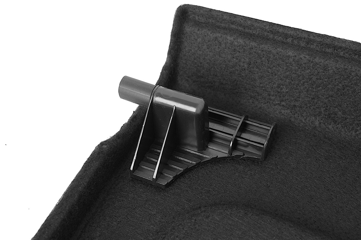 VW Golf VI 2008- półka bagażnika czarna