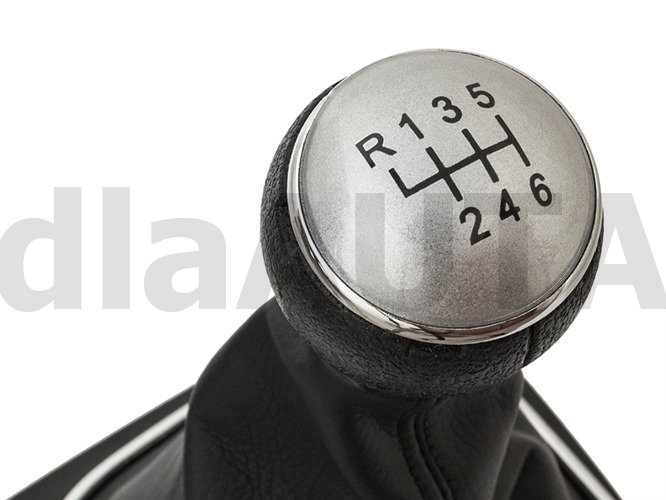 VW Jetta 06-12 gałka zmiany biegów SILVER + CZARNY mieszek z ramką CHROM 6 BIEGÓW