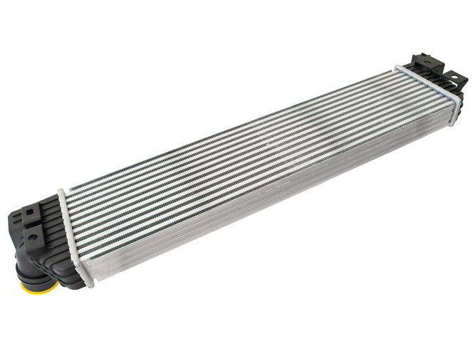 Opel Movano B 2010- 2,3 CDTI chłodnica powietrza (intercooler)