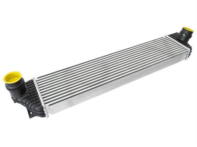 Opel Movano B 2010- 2,3 CDTI chłodnica powietrza (intercooler)