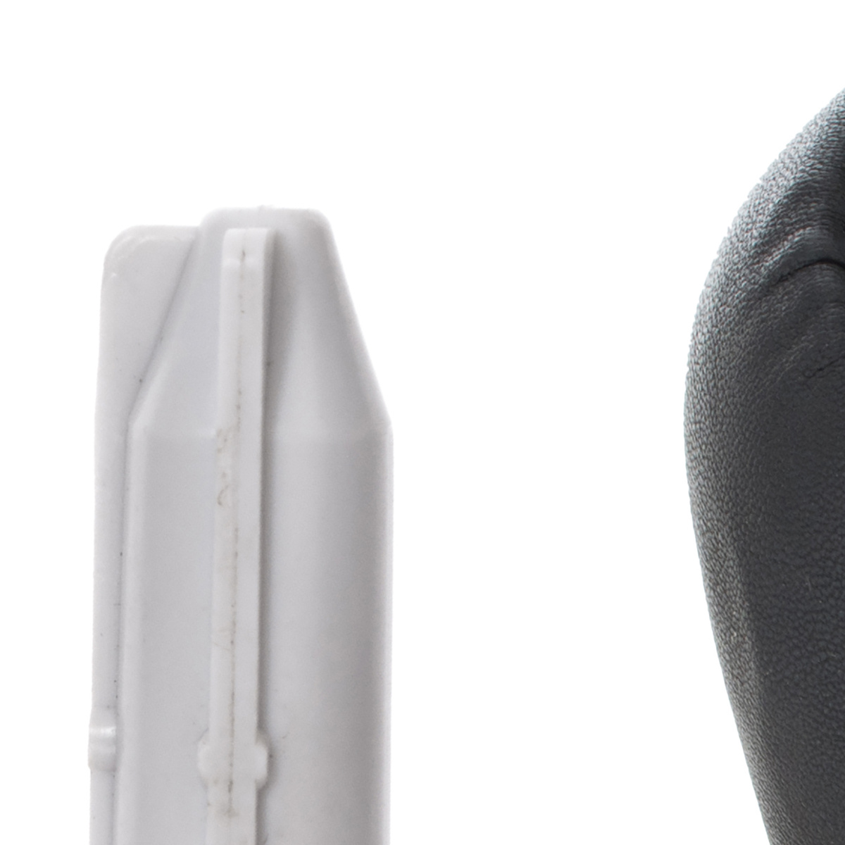 Renault Laguna II gałka zmiany biegów 5 BIEGÓW CZARNA SKÓRA + CHROM + adapter / przejściówka dźwigni drążka gałki zmiany biegów 2 szt. KPL